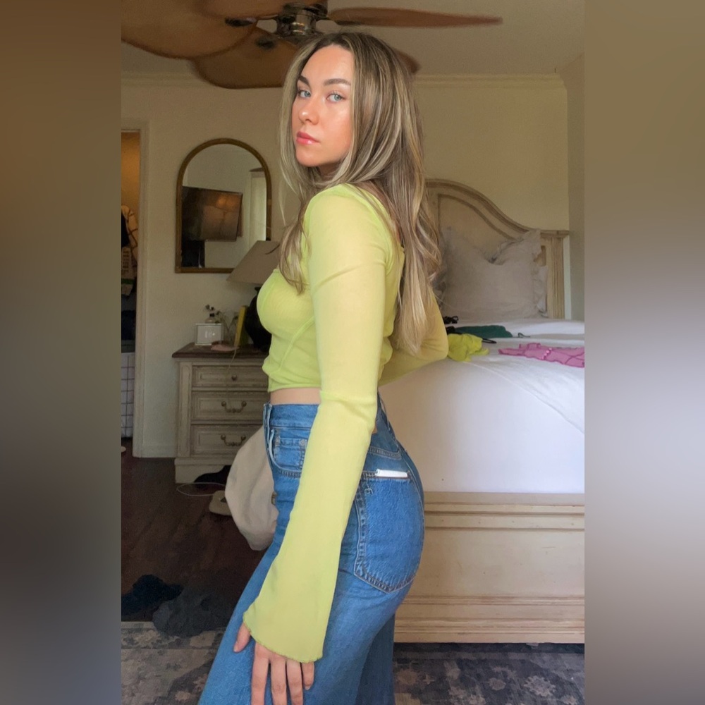 Mesh long-sleeve urban outfitters top!!!